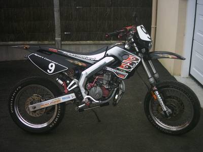 dt 125